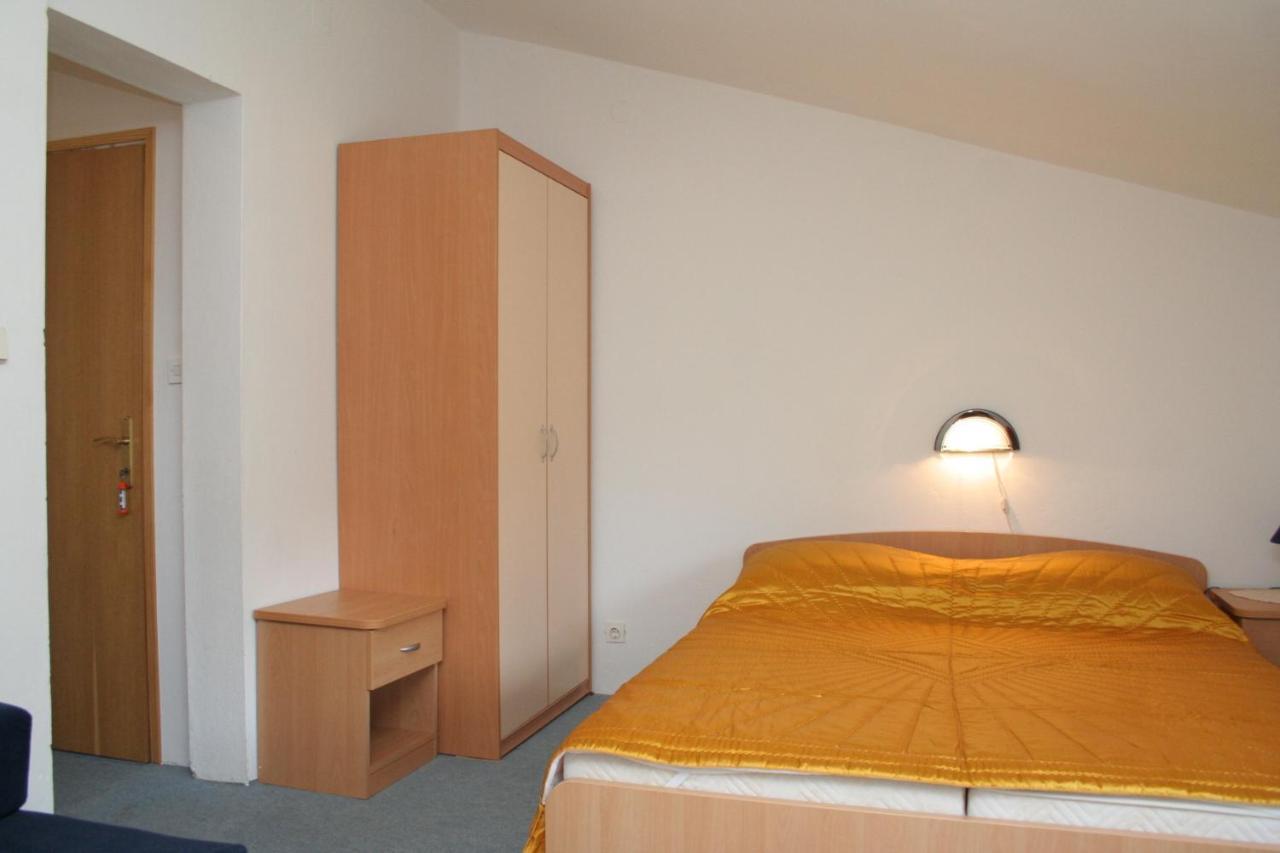 Apartments By The Sea Trpanj, Peljesac - 257 Exterior foto